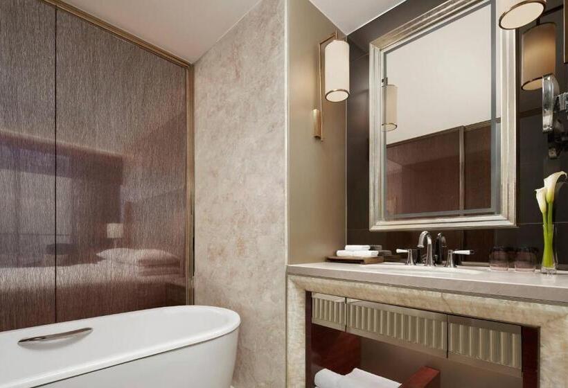 استودیو استاندارد با تخت کینگ, Yiwu Marriott