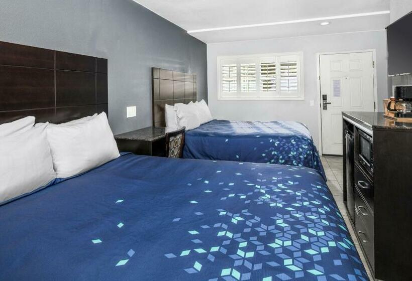 标准间, Scandia Motel