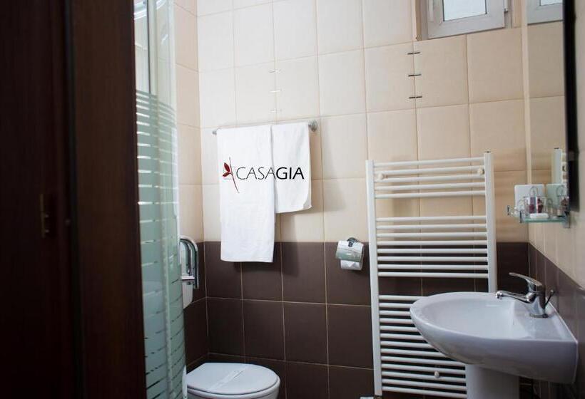 Номер Стандарт, Pension Casa Gia
