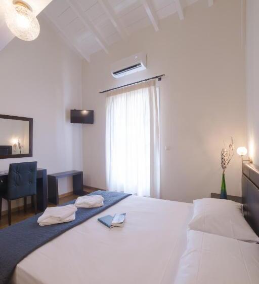 Номер Superior с Балконом, Nikolaos Pension