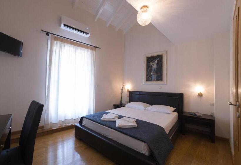 Номер Superior с Балконом, Nikolaos Pension