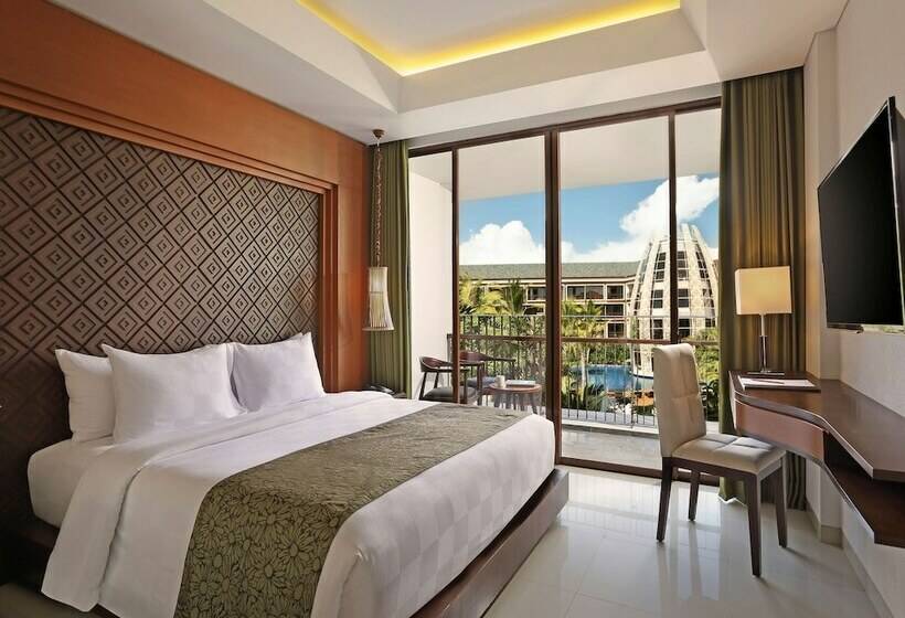 Номер Deluxe Вид на Город, Golden Tulip Jineng Resort Bali