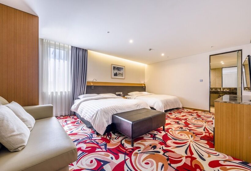 Номер Deluxe, Shin Shin Hotel Jeju Airport