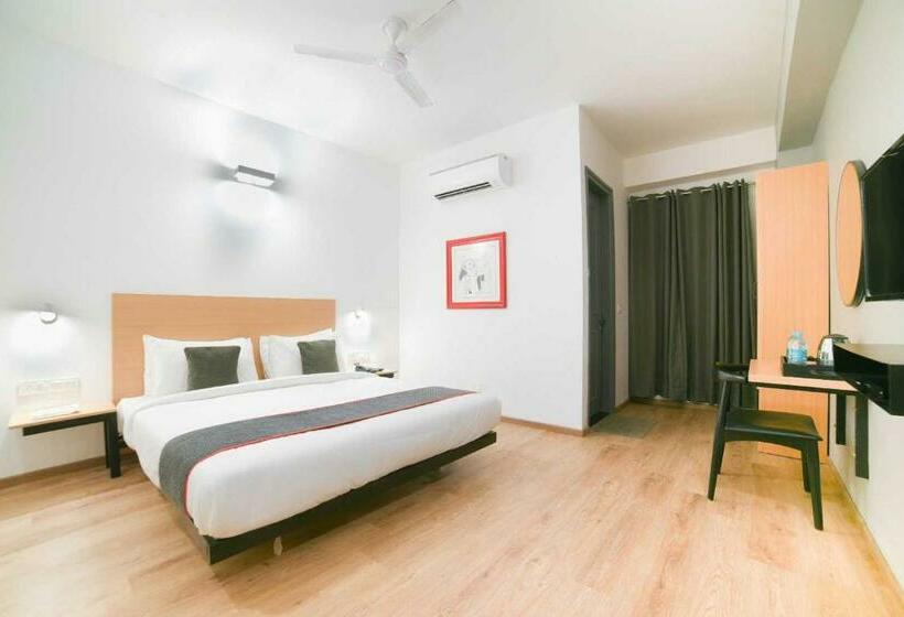 اتاق کلاسیک سه تخته, Townhouse 1230 Yu Turn