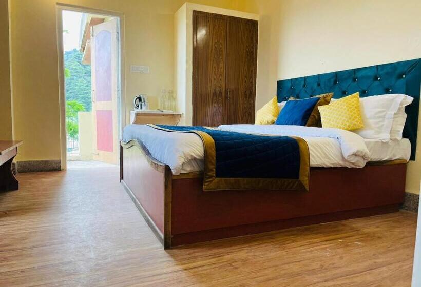 발코니 디럭스 룸, The Ashoka Inn 300mts Walkable From Mall Road