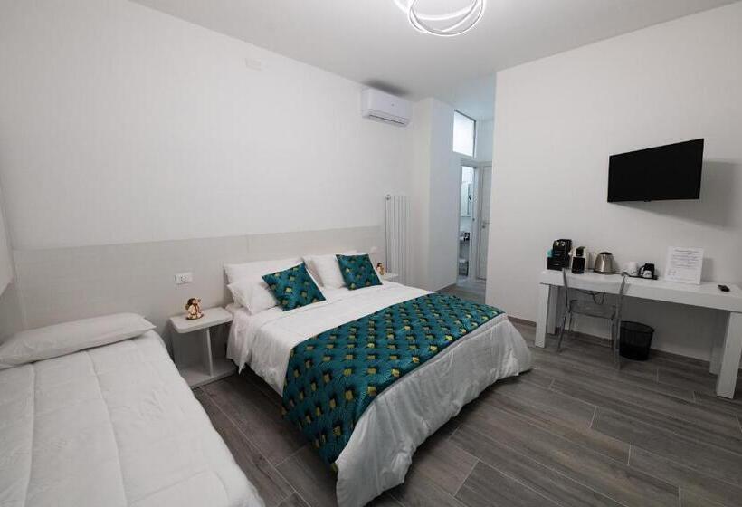 اتاق استاندارد چهار تخته, Domora Bedrooms