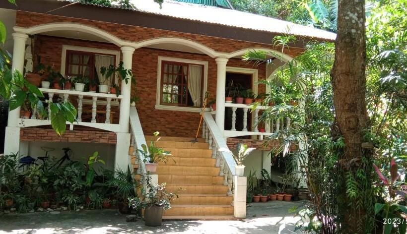 Номер Economy, Dulangan Puerto Galera Transient Place