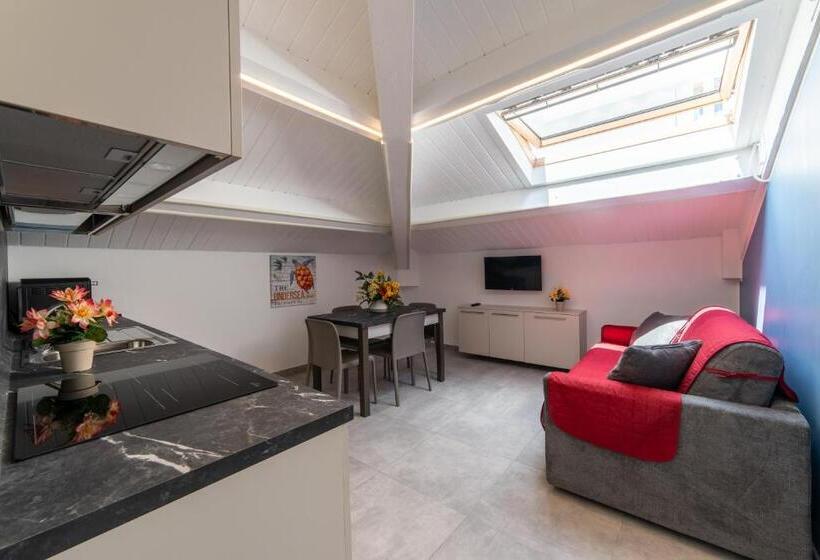 1 Bedroom Penthouse Apartment, Villa Gina Case Vacanze