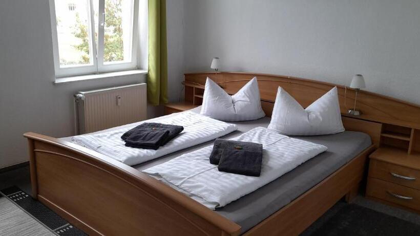 Номер Basic, Apartment Hotel Schillerplatz