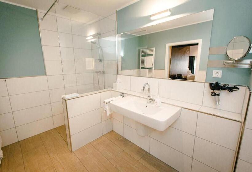 Семейный Номер, Bei Kliewe Im Westfälischen Hof