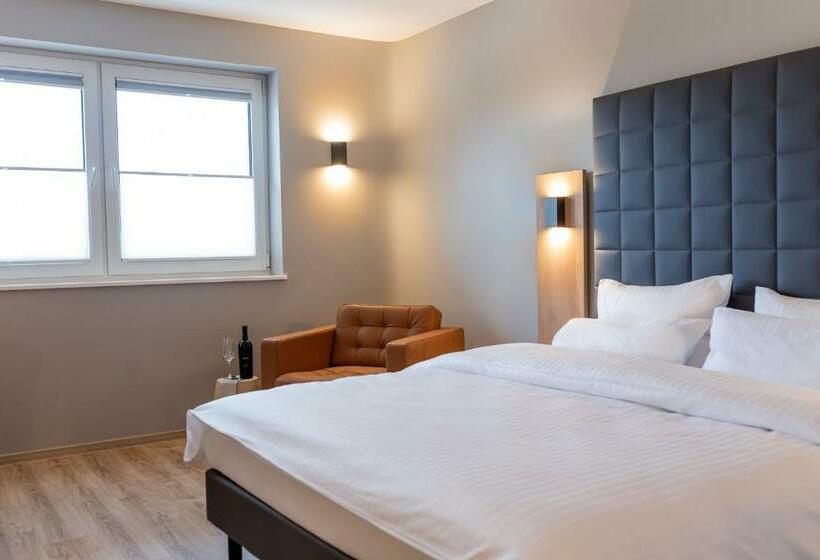 Номер Superior Кровать Кинг, Circle Inn