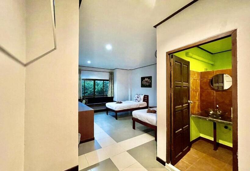 Номер Deluxe, Khao Sok Green Valley Resort   Sha Certified