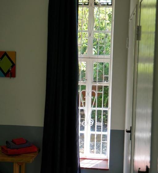 اتاق استاندارد با چشم‌انداز باغ, Abaai Resort B&b