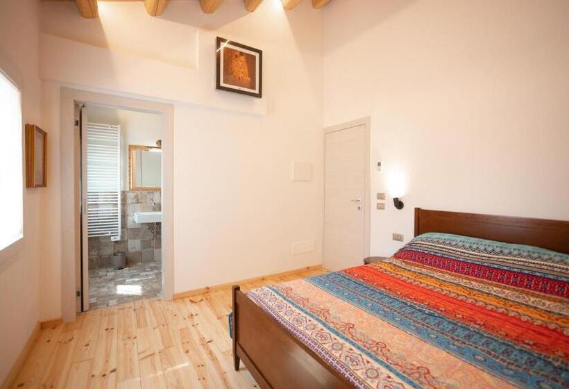 اتاق استاندارد, B&b Basta Bussare