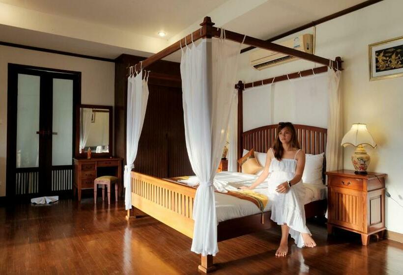 ویلای لوکس 1 خوابه, Kooncharaburi Resort   Koh Chang
