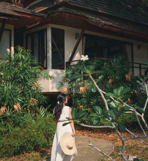 Camera Standard Vista Mare, Kooncharaburi Resort   Koh Chang