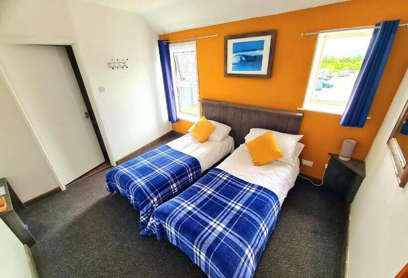 Номер Стандарт, Elemental Surf Lodge