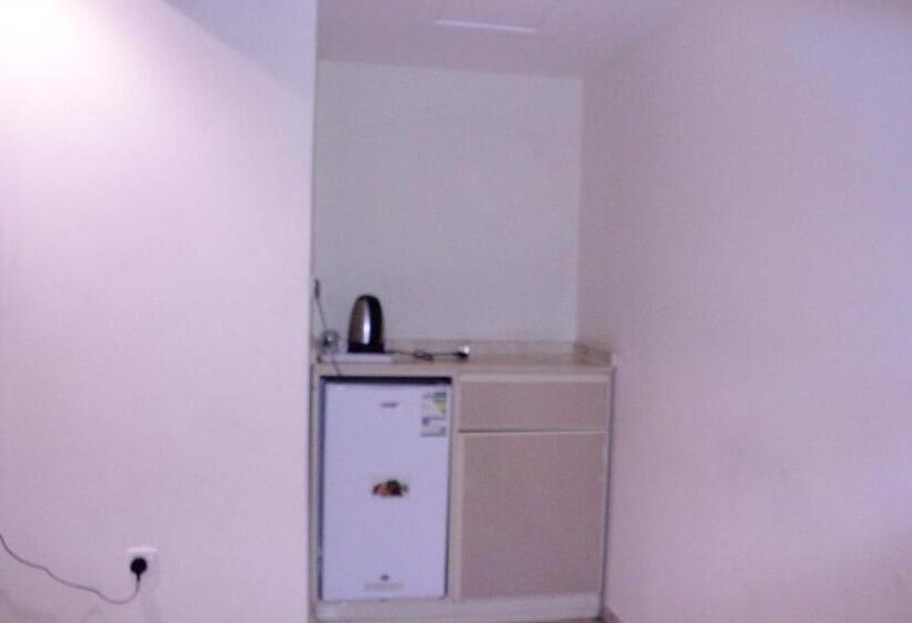 デラックススタジオ, Altamyoiz Sirved Apartments