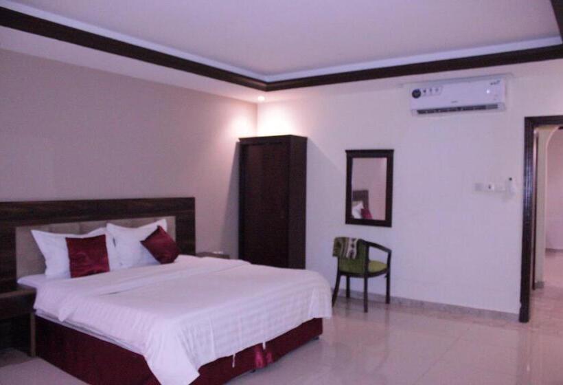 デラックススタジオ, Altamyoiz Sirved Apartments