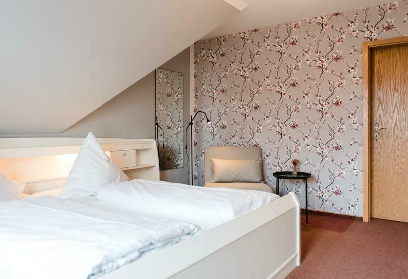 Номер Стандарт с Балконом, Straendhus Bed&breakfast
