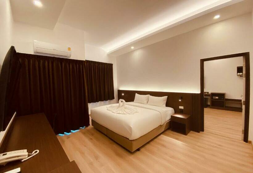 家庭间, Geen Hotel Chonburi