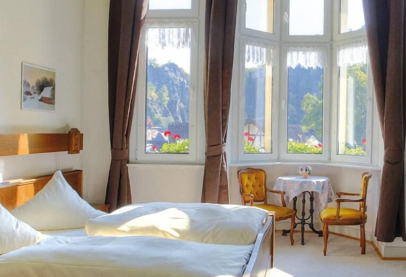 Номер Стандарт, Haus Caspari
