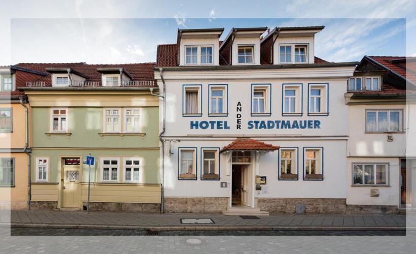 Номер Economy, Mühlhäuser Hof Und Stadtmauer