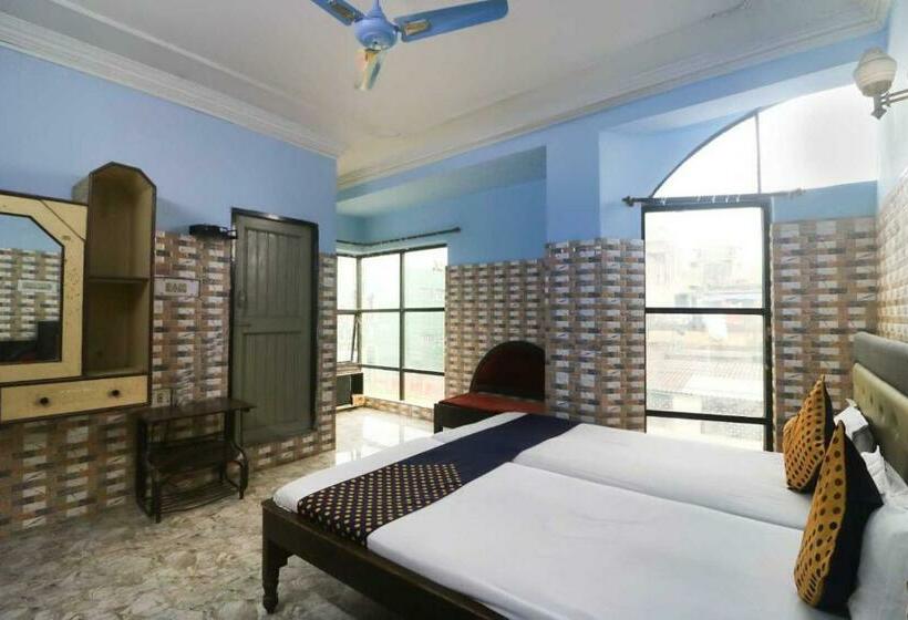 三人经典房间, Flagship Hotel Maitry
