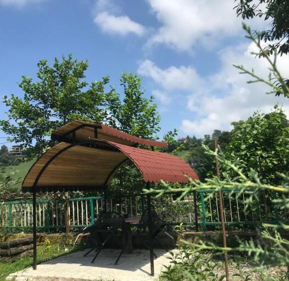 Люкс Вид на Сад, My World Bungalov