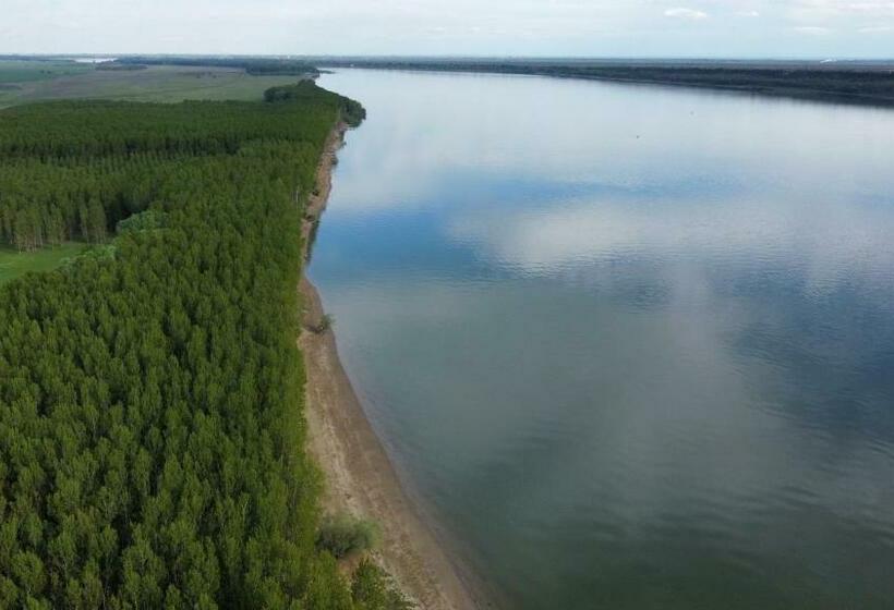 Дом 4 Спальни, Vila Siminica