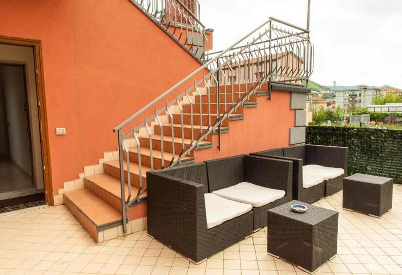 Апартаменты 1 Спальня с Террасой, Casa Ninina
