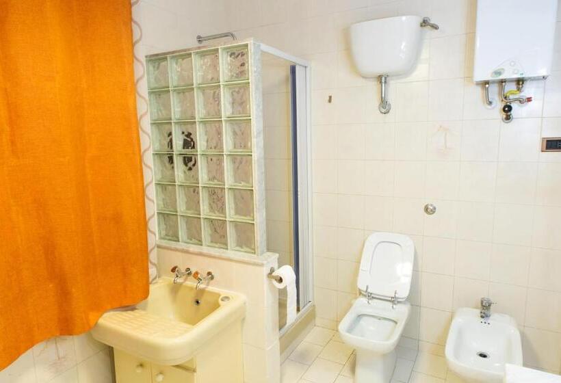 Апартаменты 1 Спальня Нижний Этаж, Casa Ninina
