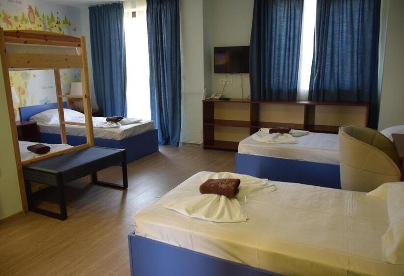 패밀리 룸, Therma Camp And Pool In Therma Village   Free Parking & Free Beach