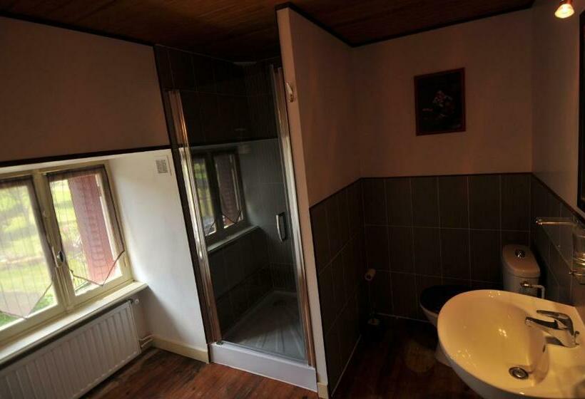 Четырехместный Номер Стандарт, Auberge De La Providence