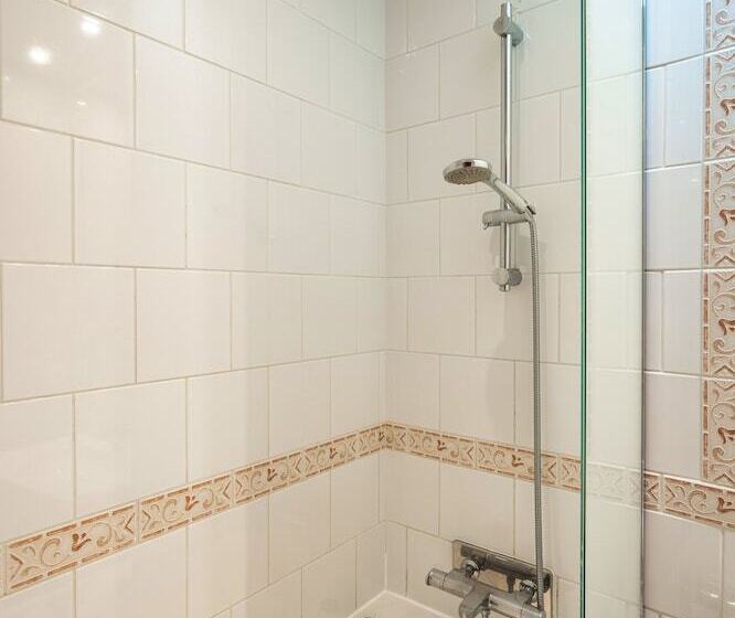 Номер Deluxe, Garlande Hôtel Avignon Centre