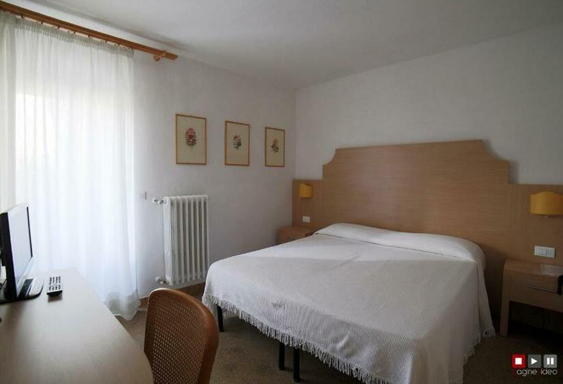 اتاق استاندارد, Albergo Giugni