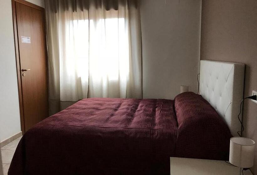 Номер Стандарт, B&b New Triscele