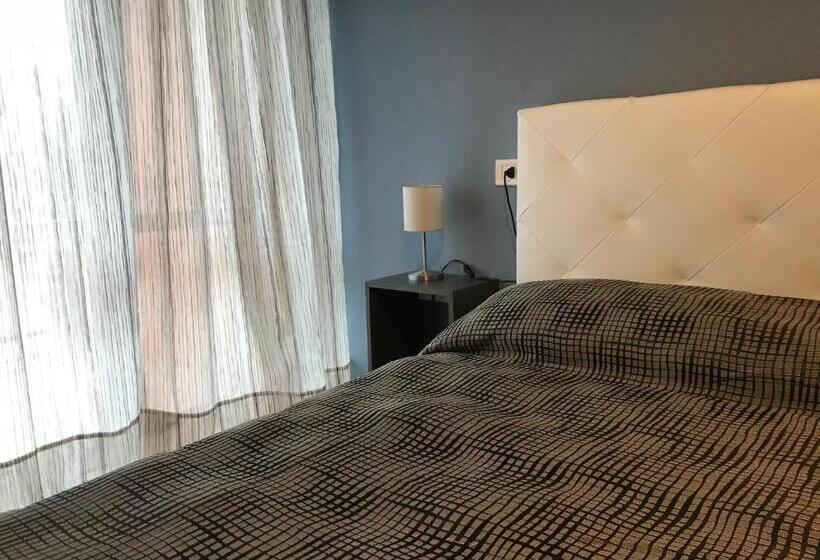Номер Стандарт, B&b New Triscele