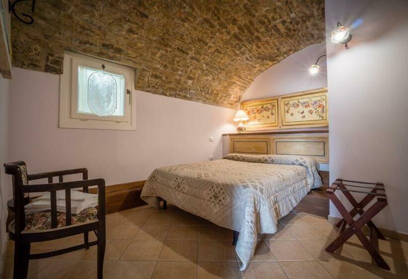 Апартаменты 1 Спальня, Borgo San Pietro