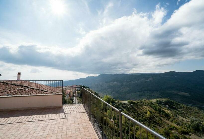 Номер Стандарт, Borgo San Pietro