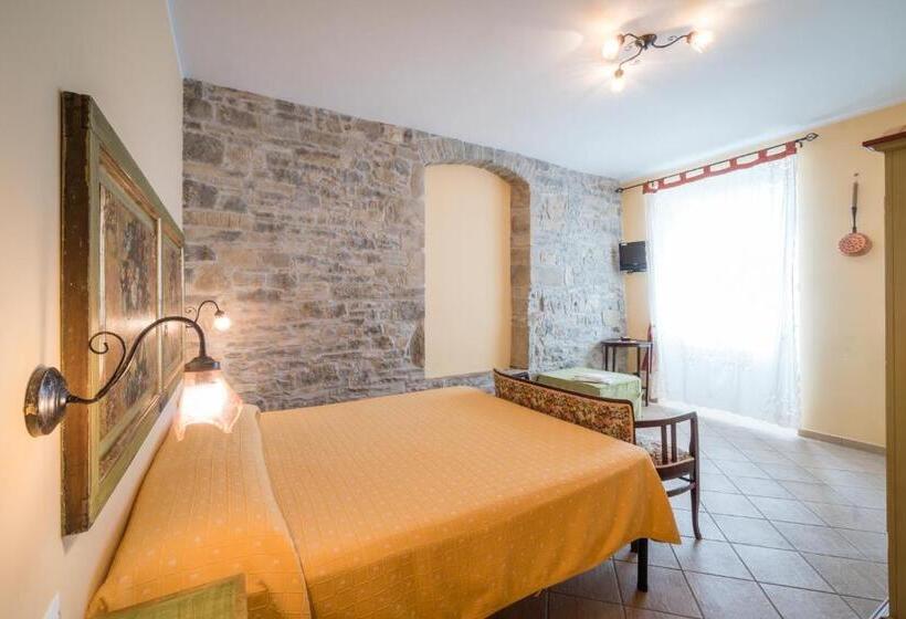 Номер Стандарт Трехместный, Borgo San Pietro