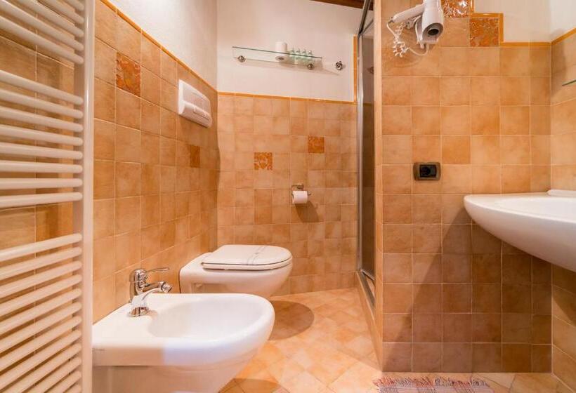 Апартаменты 2 Спальни, Borgo San Pietro