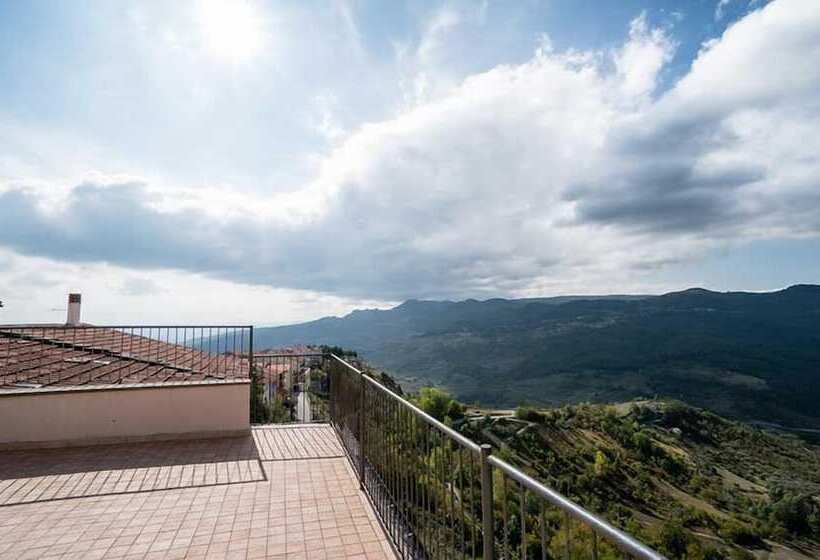 Номер Стандарт, Borgo San Pietro