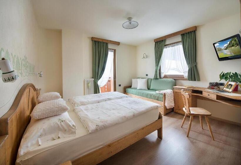 اتاق استاندارد با بالکن, Costanza Mountain Holiday