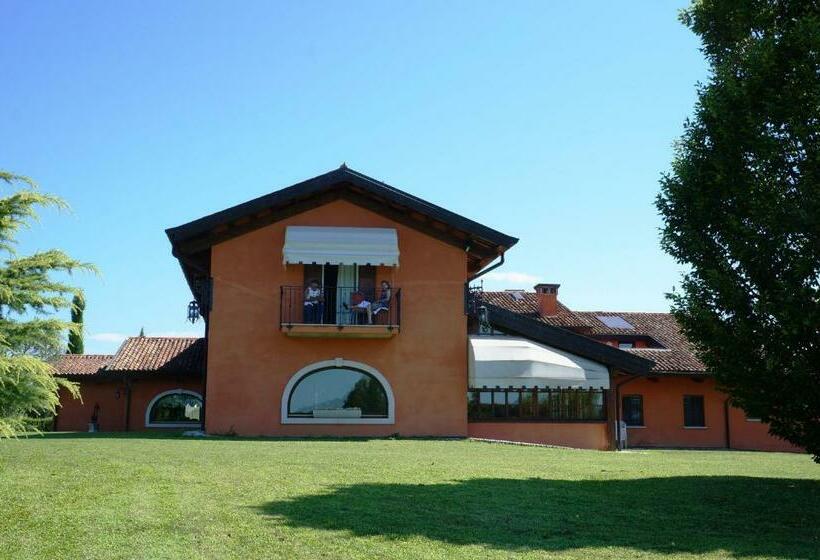 Номер Стандарт, La Tavernetta Al Castello