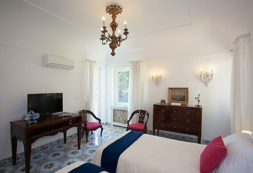 Люкс Боковой Вид на Море, Villa Silia