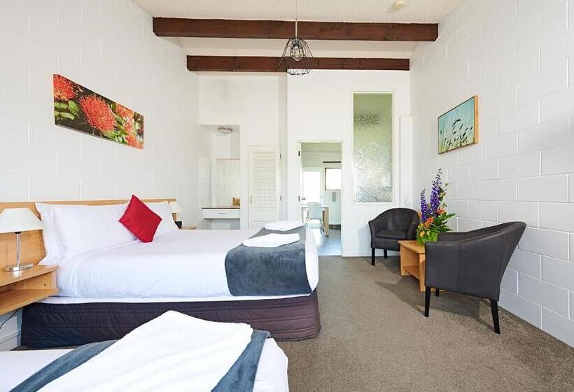 Студия Deluxe, Cobblestone Court Motel   Wenzel Motels