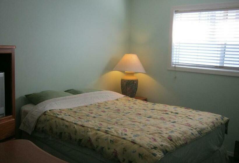スタンダードルーム, Kelowna Okanagan Lake Hostel