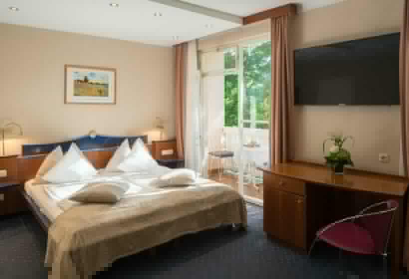 Номер Стандарт Вид на Озеро, Promenaden Strandhotel Marolt Haupthaus