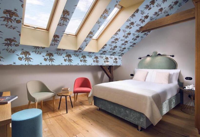 Номер Deluxe Одноместный, Relais & Châteaux Hotel Quadrille   Adults Only